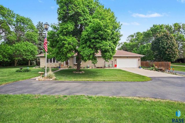 47852 273rd St Street, Harrisburg, SD 57032