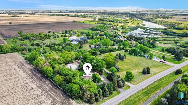 47852 273rd St Street, Harrisburg, SD 57032