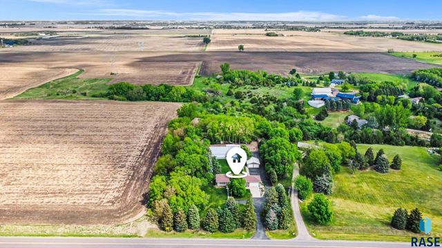 47852 273rd St Street, Harrisburg, SD 57032