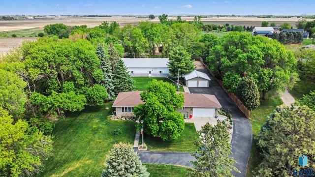 47852 273rd St Street, Harrisburg, SD 57032