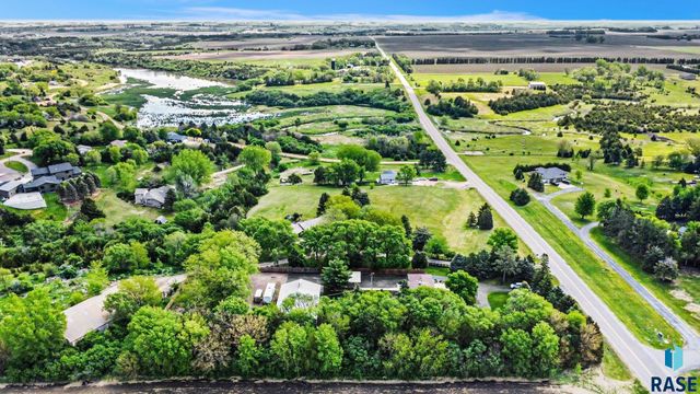 47852 273rd St Street, Harrisburg, SD 57032
