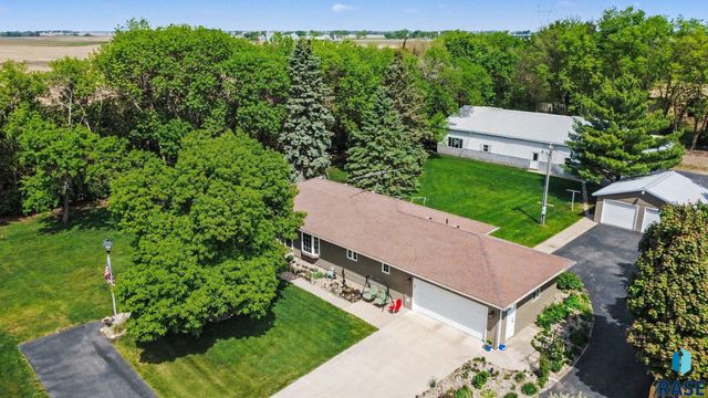 47852 273rd St Street, Harrisburg, SD 57032