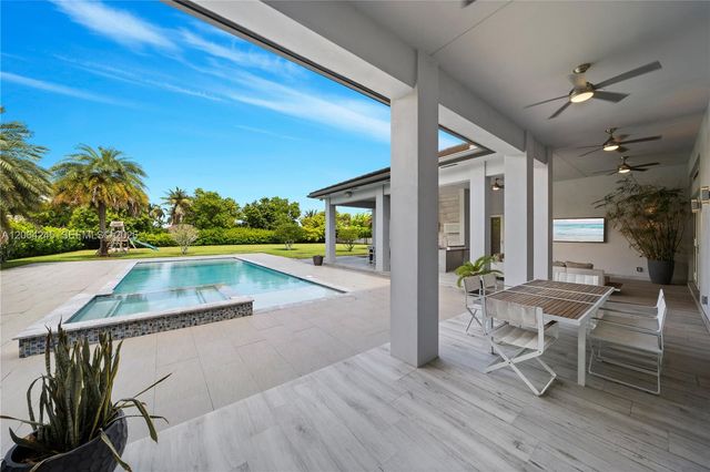 411 NW 125th Ave, Miami, FL 33182