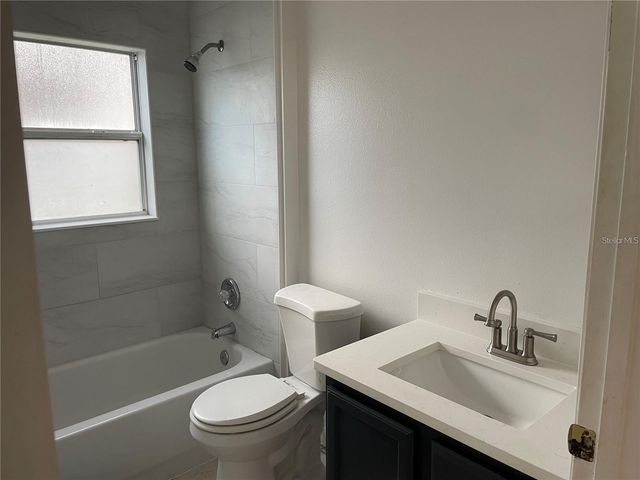 8312 LAKE PARK ESTATES BOULEVARD, Orlando, FL 32818