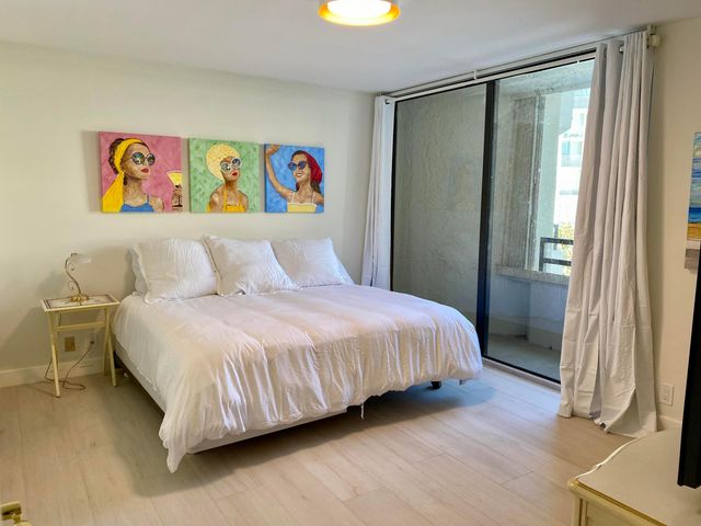 3560 S OCEAN Boulevard 306, South Palm Beach, FL 33480