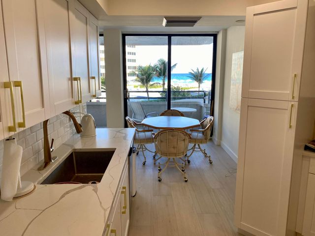 3560 S OCEAN Boulevard 306, South Palm Beach, FL 33480