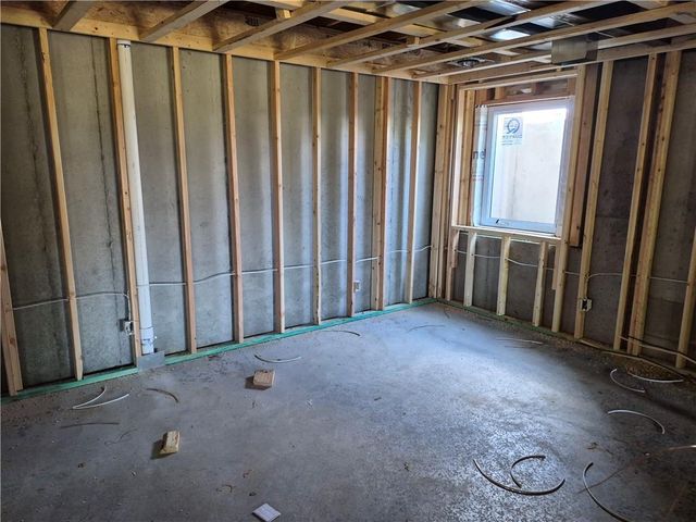 4453 Tee Box Drive, Basehor, KS 66007