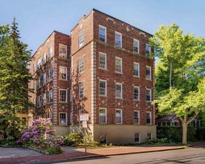 32 Shepard Street 21, Cambridge, MA 02138