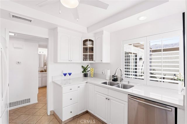 2367 S Gene Autry B, Palm Springs, CA 92264