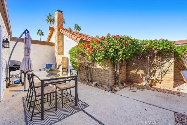 2367 S Gene Autry B, Palm Springs, CA 92264