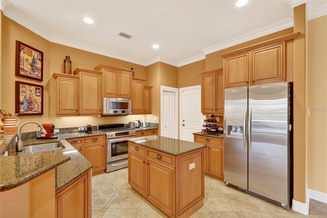 3710 80TH DRIVE E, Sarasota, FL 34243