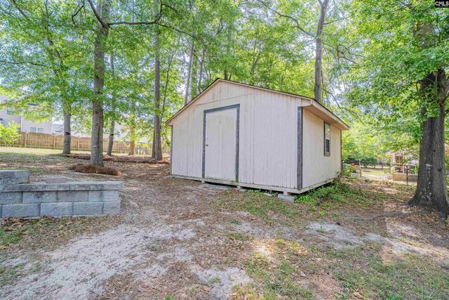 300 Rollingwood Drive, Lexington, SC 29072