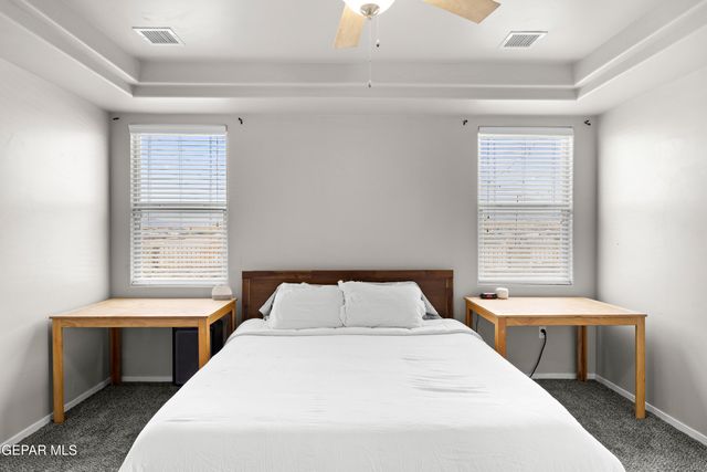 12401 KNIGHTSBRIDGE Drive, Horizon City, TX 79928