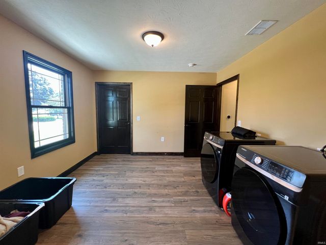 814 W Washington Street, Monticello, IN 47960