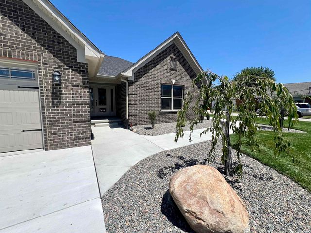 814 W Washington Street, Monticello, IN 47960