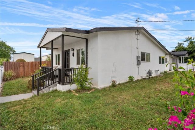 301 W 1st, La Habra, CA 90631