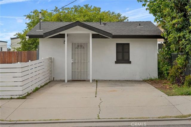 301 W 1st, La Habra, CA 90631