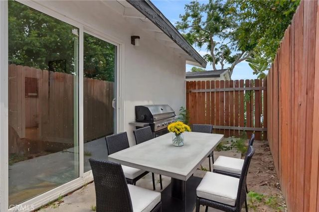 301 W 1st, La Habra, CA 90631