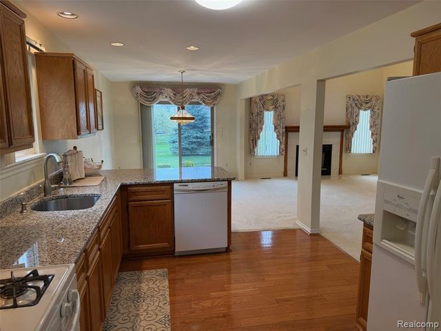 51367 D W Seaton Drive, New Baltimore, MI 48047