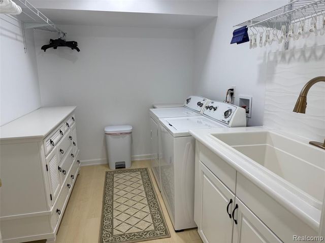 51367 D W Seaton Drive, New Baltimore, MI 48047