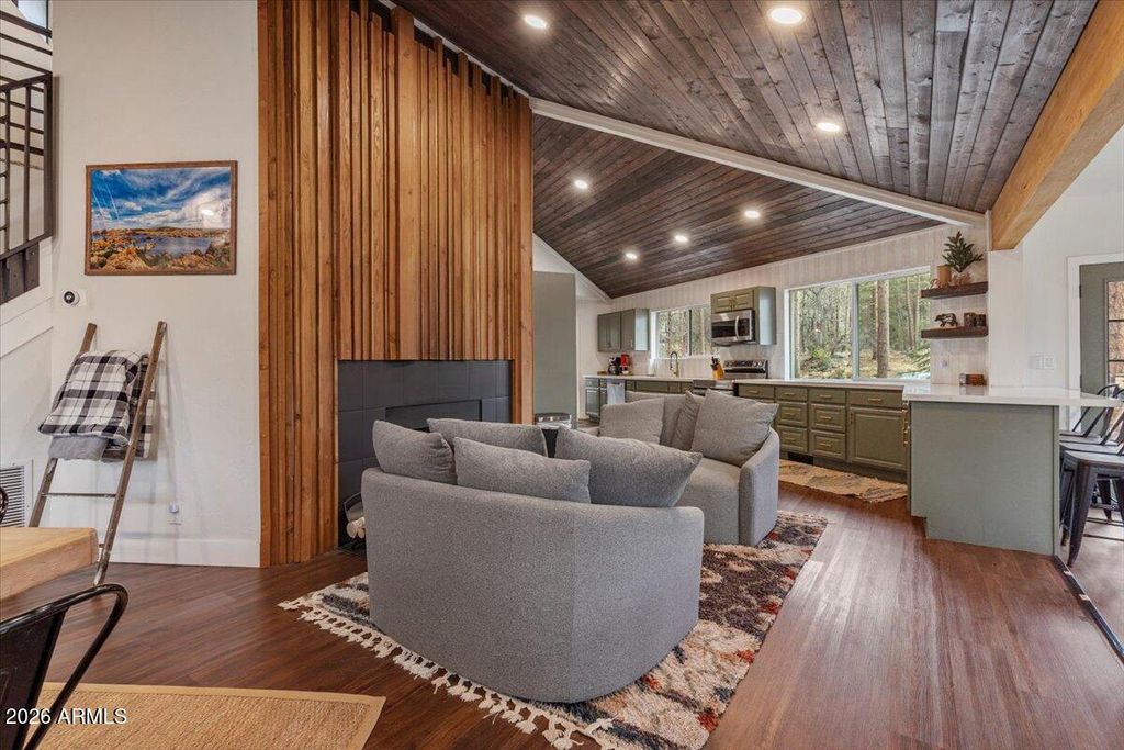 Image 11 of property listing at 5979 W DEARING Road, Prescott, AZ 86305