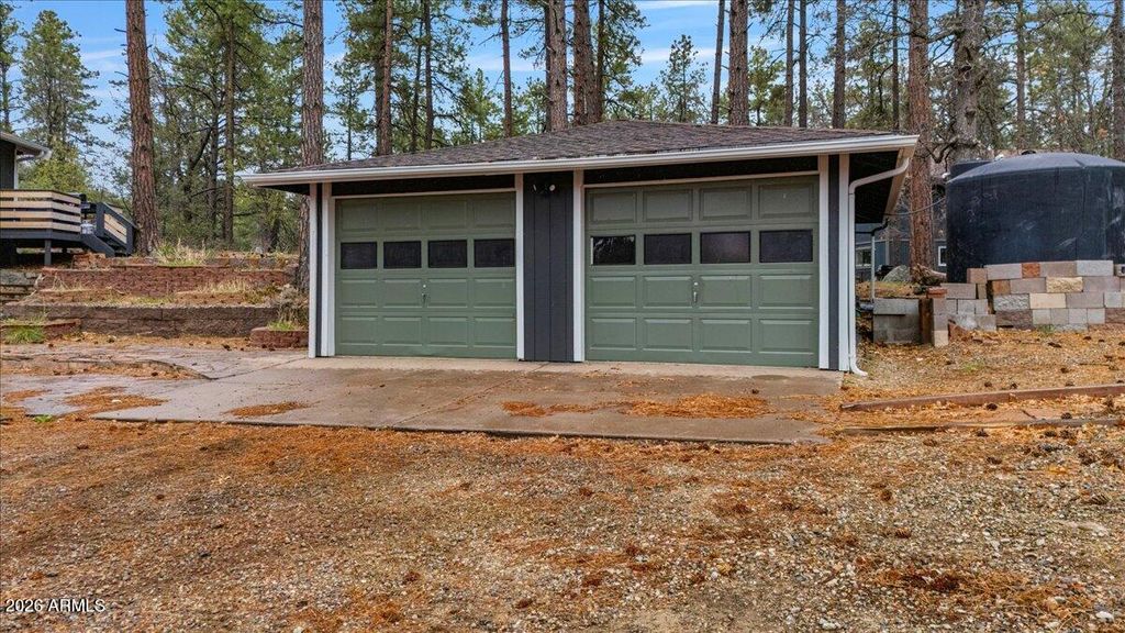 Image 7 of property listing at 5979 W DEARING Road, Prescott, AZ 86305