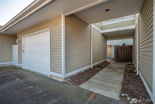1326 4th Street, Blaine, WA 98230