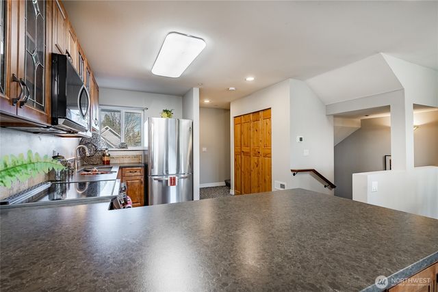 1326 4th Street, Blaine, WA 98230