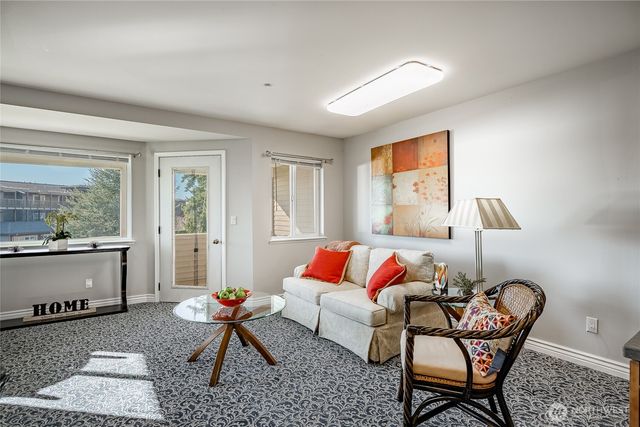 1326 4th Street, Blaine, WA 98230