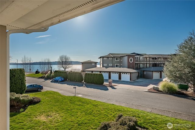 1326 4th Street, Blaine, WA 98230