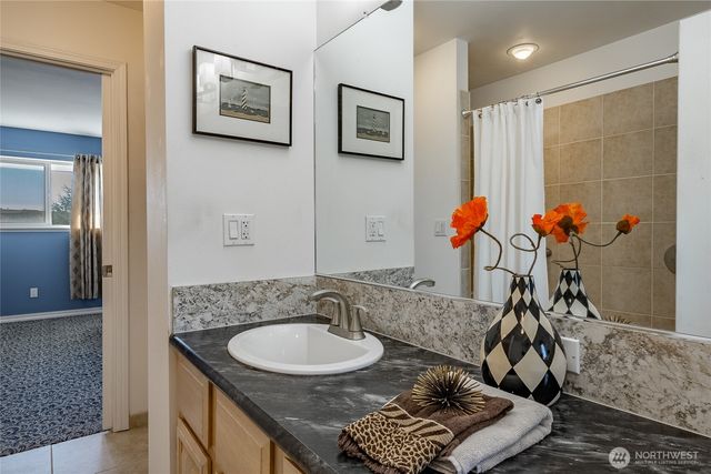 1326 4th Street, Blaine, WA 98230