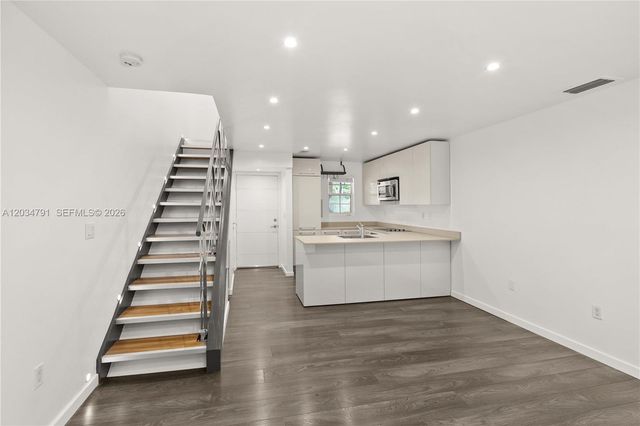 3130 Bird Avenue 3, Miami, FL 33133