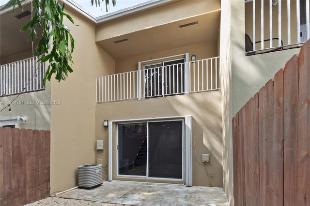3130 Bird Avenue 3, Miami, FL 33133