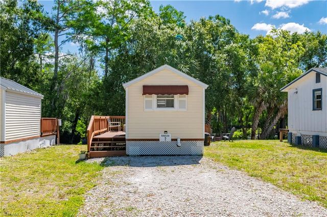 8806 SW Start Center ST, Arcadia, FL 34269