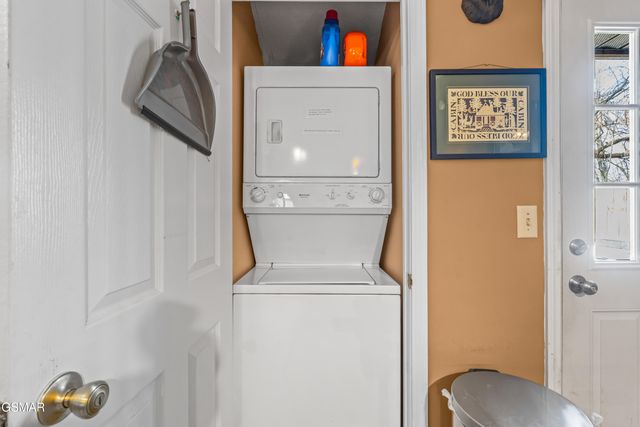 3226 Priscilla Heights Lane, Sevierville, TN 37862