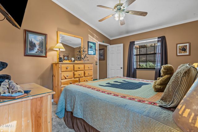 3226 Priscilla Heights Lane, Sevierville, TN 37862