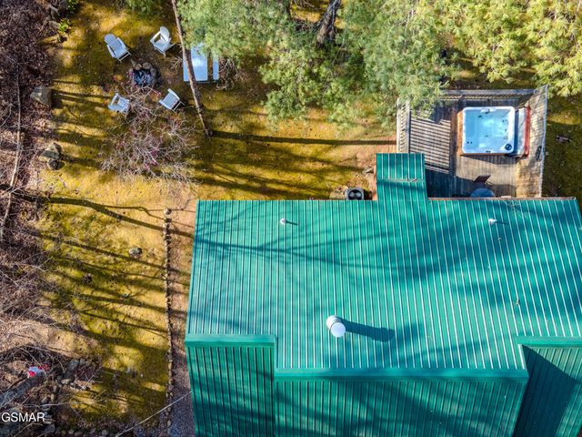 3226 Priscilla Heights Lane, Sevierville, TN 37862