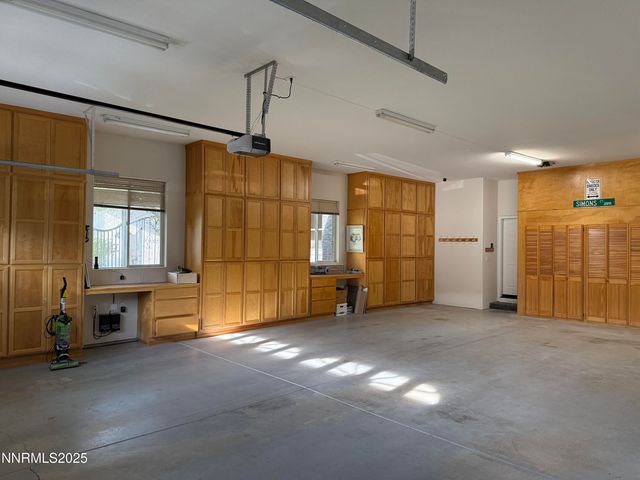 2511 Simons Court, Carson City, NV 89703