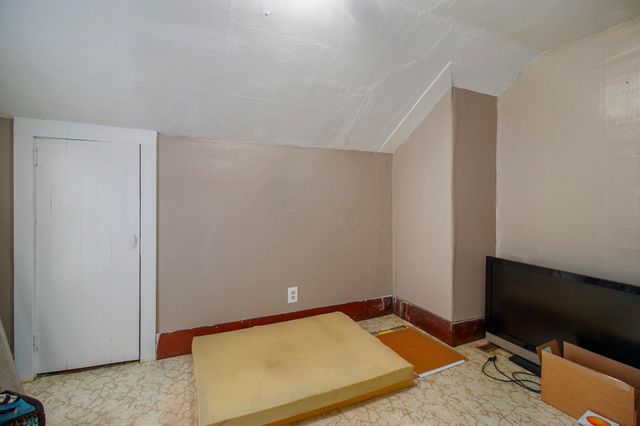 122 W State Street, Scottville, MI 49454