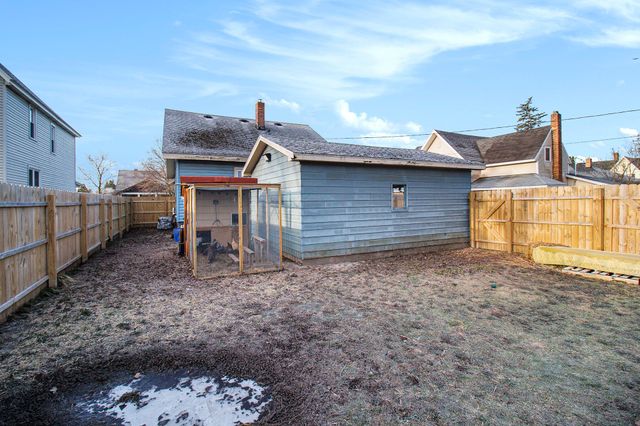 122 W State Street, Scottville, MI 49454