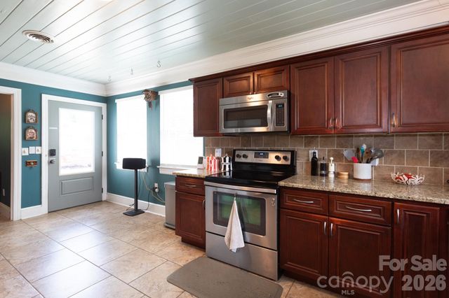 4031 Langhorne Avenue, Charlotte, NC 28205