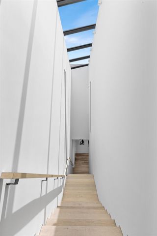 516 Mola Ave, Fort Lauderdale, FL 33301