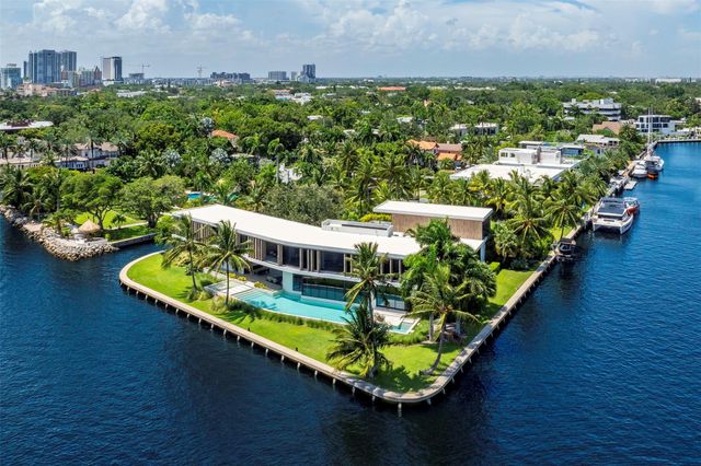 516 Mola Ave, Fort Lauderdale, FL 33301