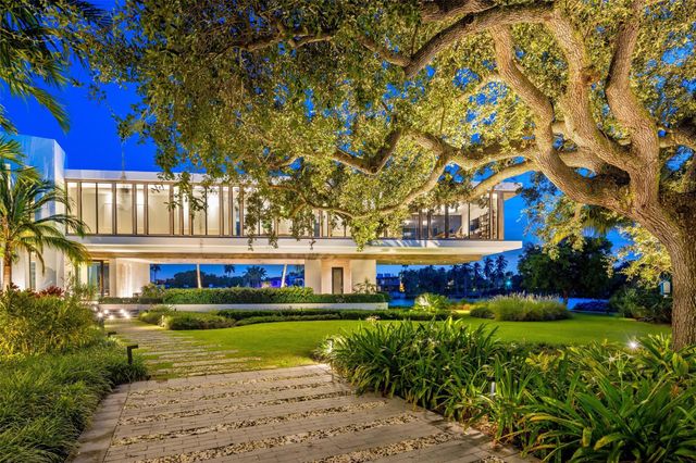 516 Mola Ave, Fort Lauderdale, FL 33301