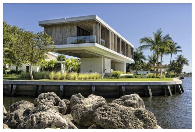 516 Mola Ave, Fort Lauderdale, FL 33301