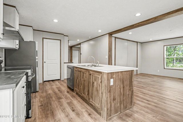 75 Seabrook Center Road, Seabrook, SC 29940