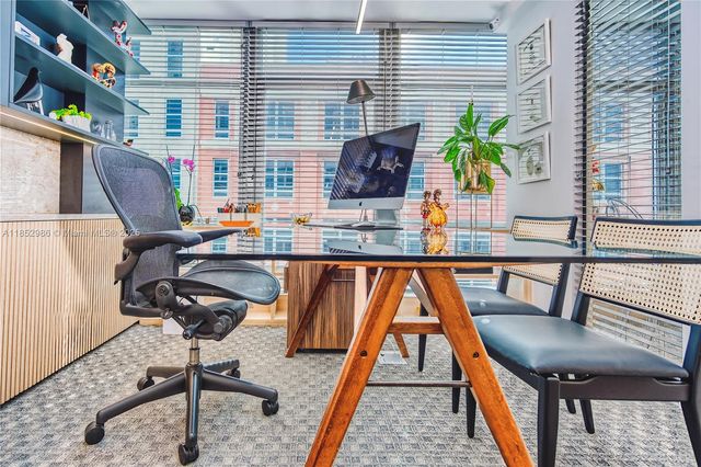 14 NE 1st Ave 900C, Miami, FL 33132