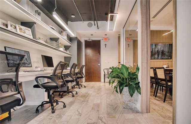 14 NE 1st Ave 900C, Miami, FL 33132