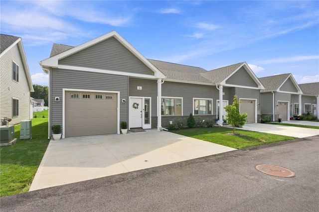 6 West Valley Circle, West Warwick, RI 02893