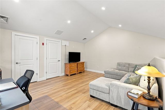 6 West Valley Circle, West Warwick, RI 02893